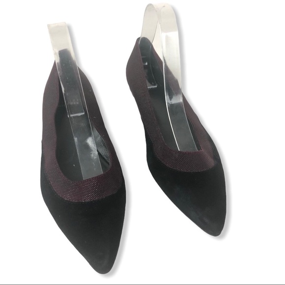 Stuart Weitzman Regent Suede Textured Leather Flat - Picture 9 of 15